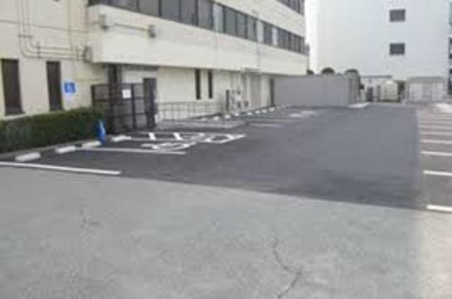 その他　神戸地方法務局加古川支局（その他）まで646m