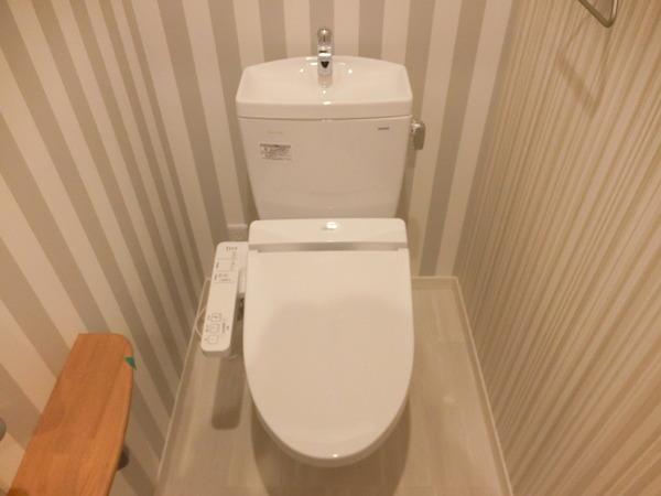 トイレ　ウォシュレット！