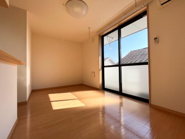 居室・リビング　リビング