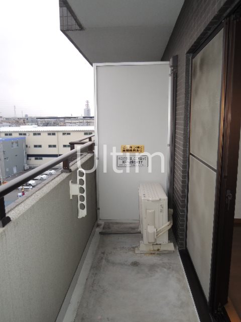 バルコニー　別部屋のお写真です。ご参考までに！