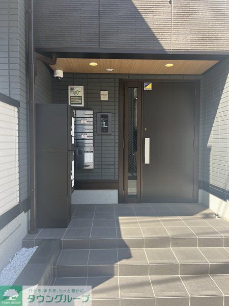 エントランス　エントランス