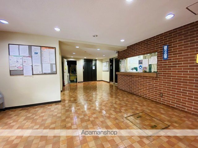 ロビー　ロビー