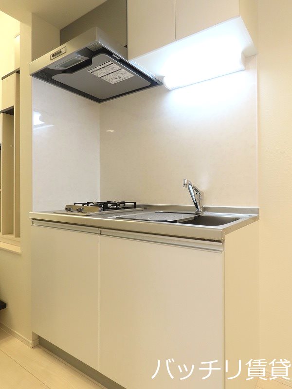 キッチン　画像は同型タイプの為、現状を優先致します。