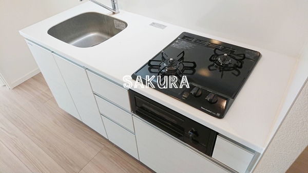 キッチン　周りを見渡しながら調理のできるカウンターキッチンです♪