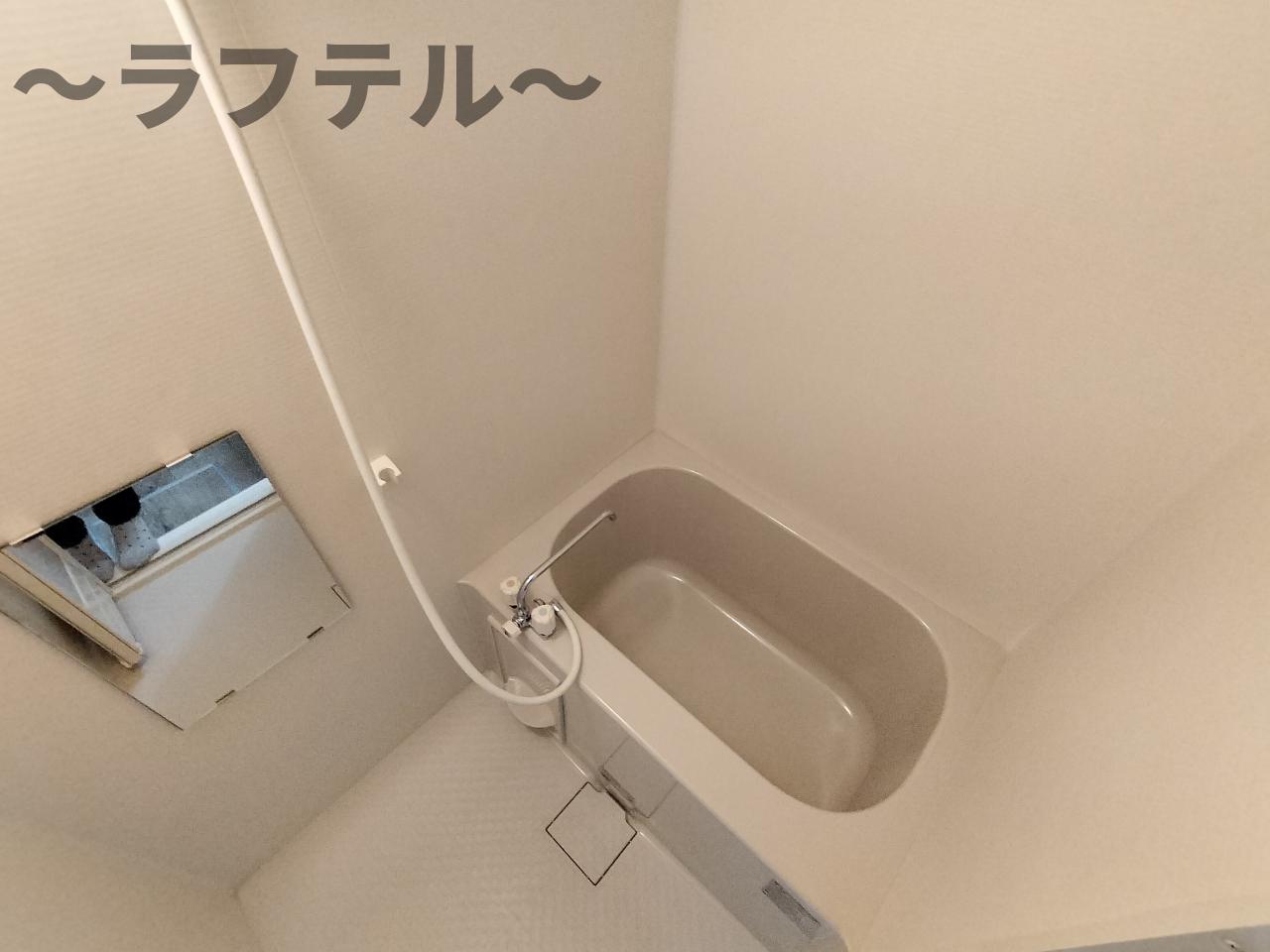 バス・シャワールーム　別部屋同間取り