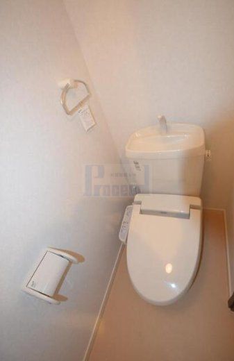 トイレ　※別部屋参考写真※現況優先です