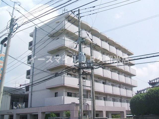建物外観　「メゾン・ド・パラージュ」の外観です！ 南向きで日当たり良好