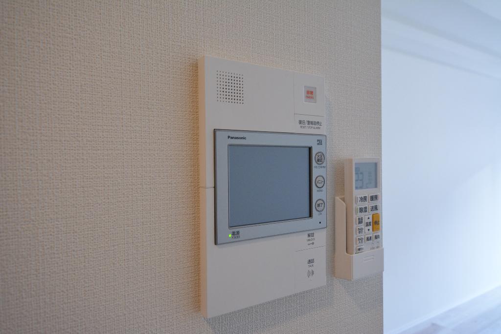 セキュリティ　カメラ付インターホン