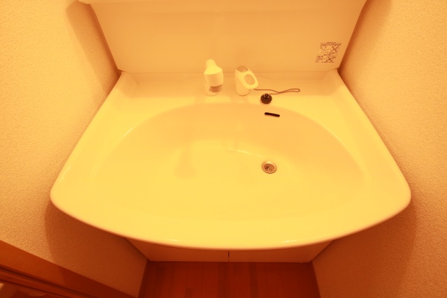 洗面設備　※別室の参考写真の為、現況優先です。