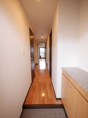 玄関　☆広々とした玄関☆