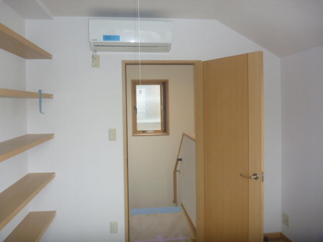 収納　★お問い合わせは044-299-8985★