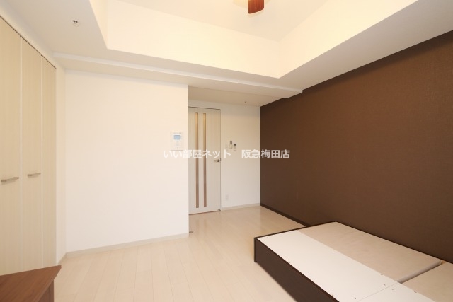 居室・リビング　画像と現状が異なる場合は現状優先となります。