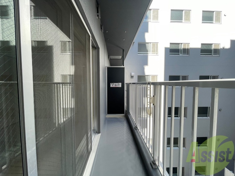 バルコニー　バルコニーが付いていますので一息ついてみてはいかがですか。