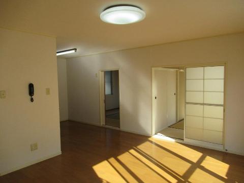 居室・リビング　リビング