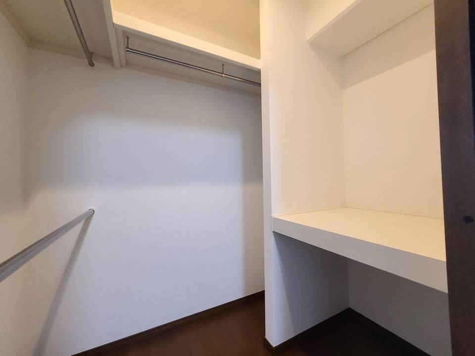 収納　ウォークインクローゼット