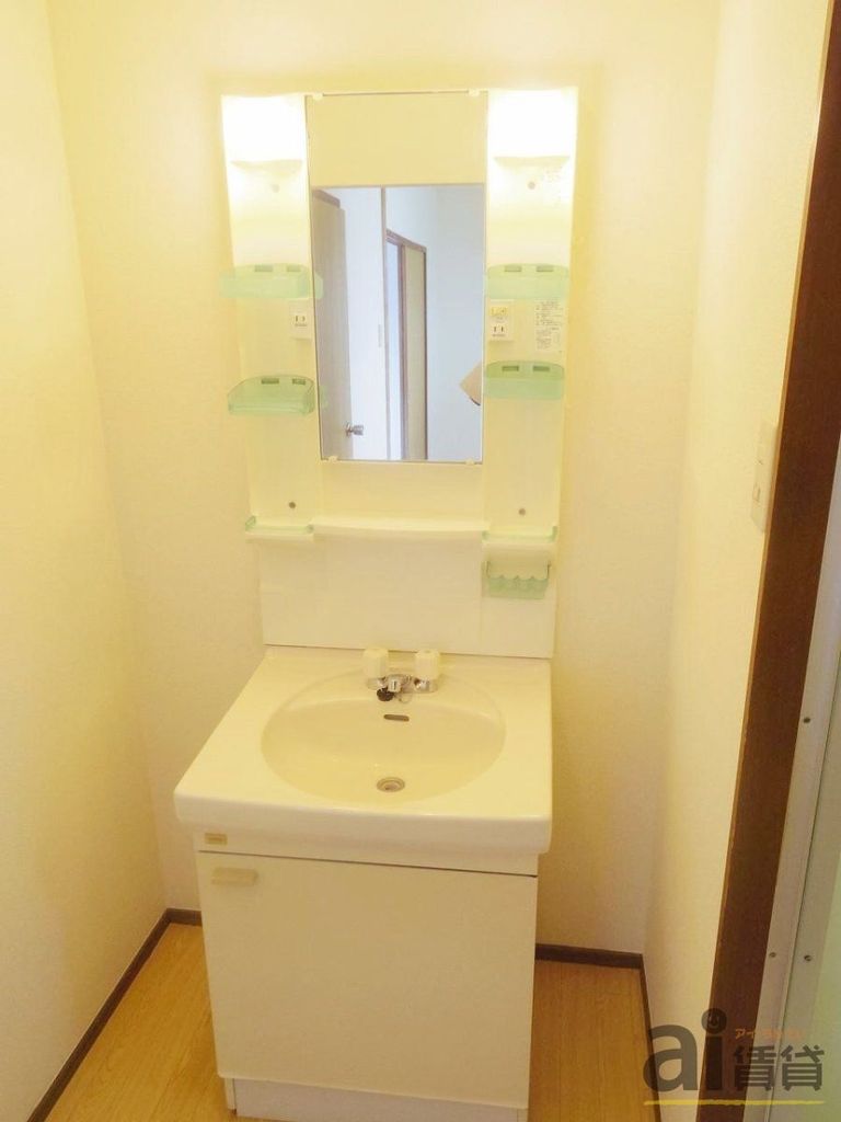 洗面設備　※同仕様写真です