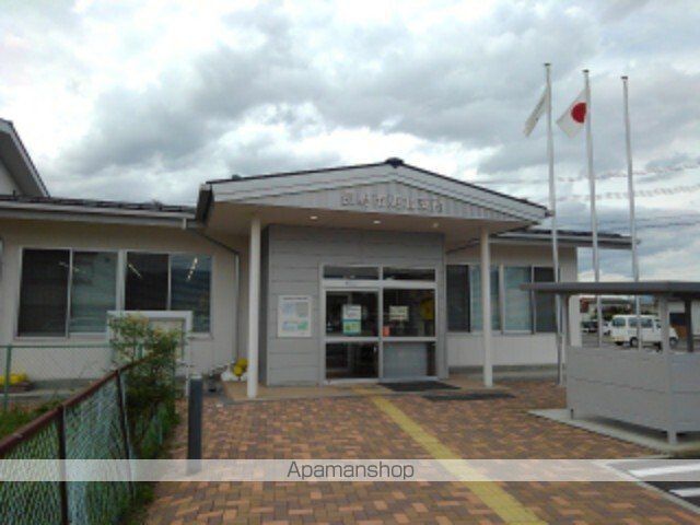 役所　長野市役所更北支所（役所）まで750m