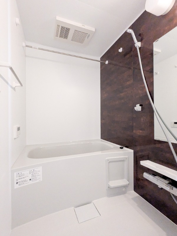 バス・シャワールーム　図面と現状に相違がある場合には現状を優先