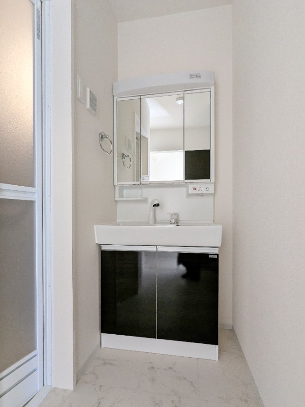 洗面設備　図面と現状に相違がある場合には現状を優先