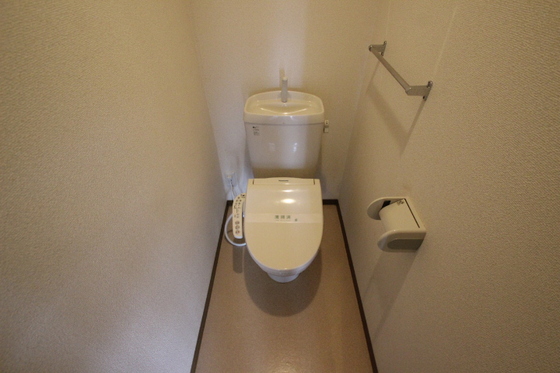 トイレ　※別部屋の写真です