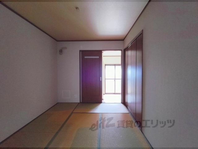 居室・リビング　居室