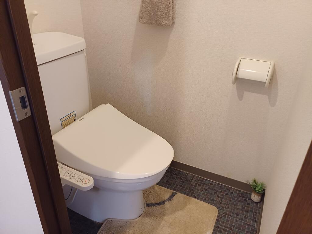 トイレ　※別号室