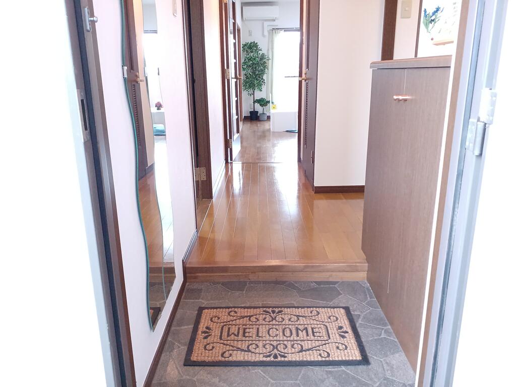 玄関　※別号室