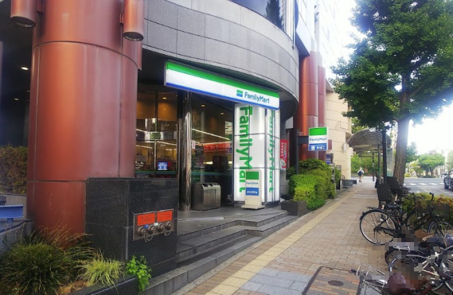 コンビニ　ファミリーマート 新神戸駅前店（コンビニ）まで312m