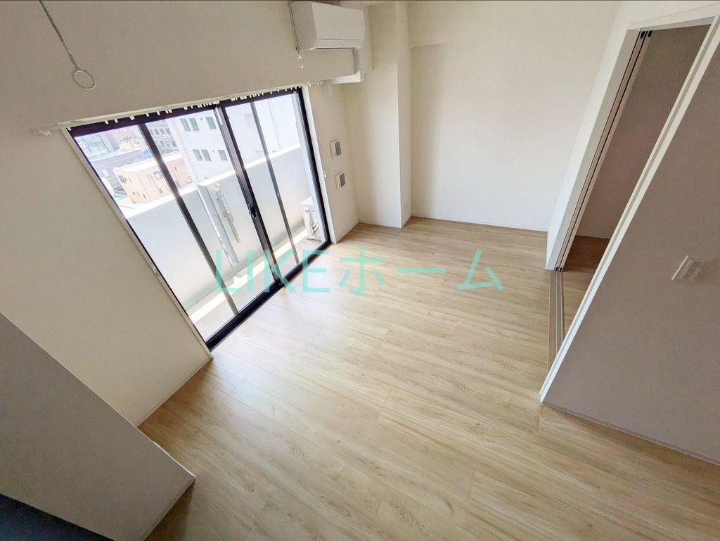 居室・リビング　バルコニー