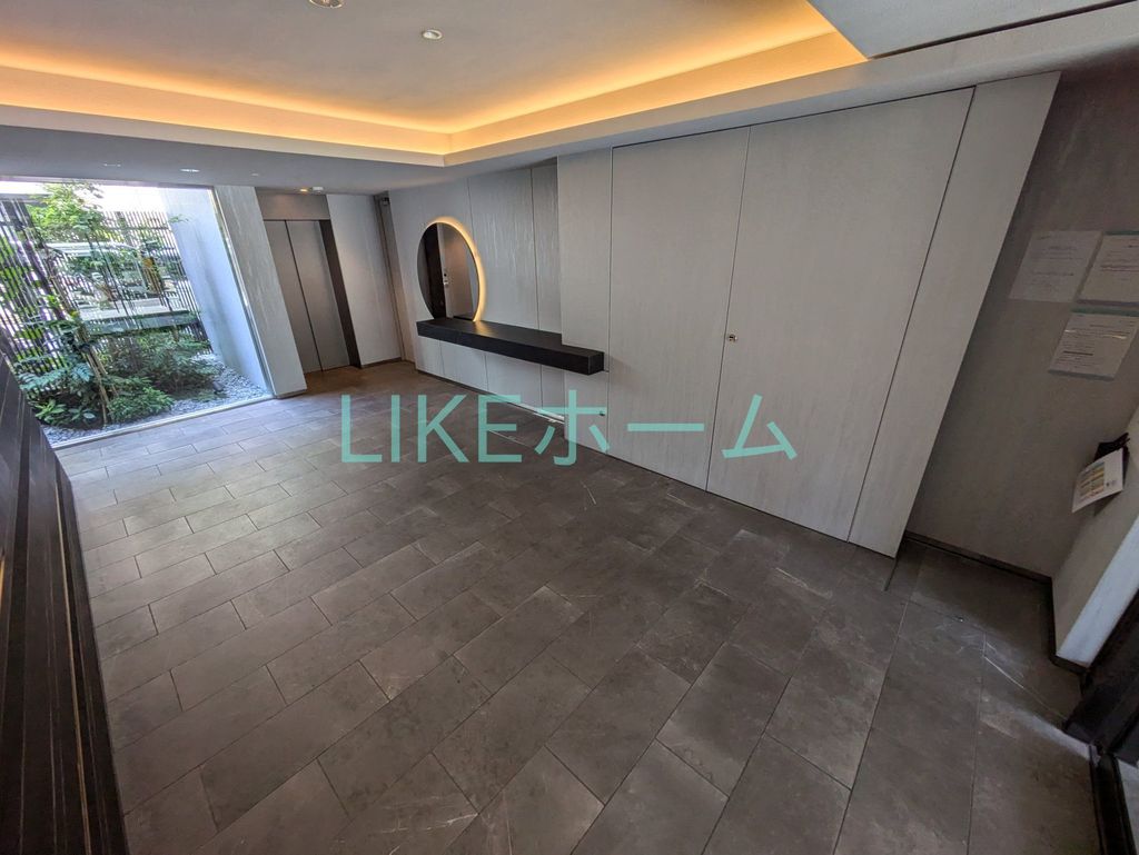 ロビー　エントランス