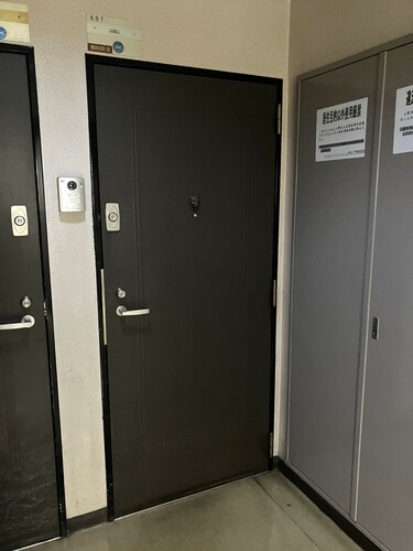 玄関　玄関外観