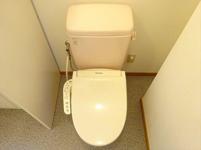 トイレ　※別室参考写真