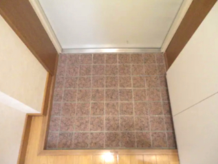 玄関　※別室参考写真