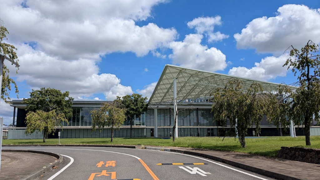 スーパー　JAうつのみや 上三川いきいきプラザ農産物直売所（スーパー）まで467m