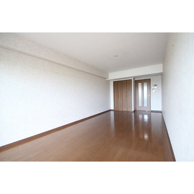 居室・リビング　内装写真は全て５０６号室です