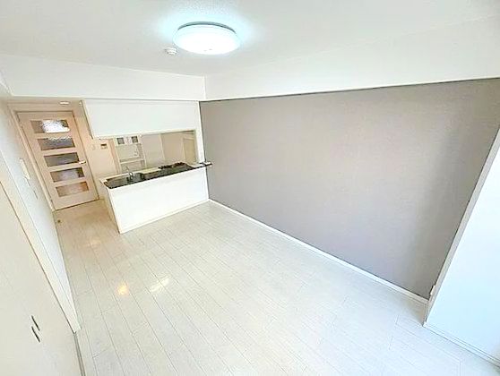 居室・リビング　写真は同タイプ住居です。