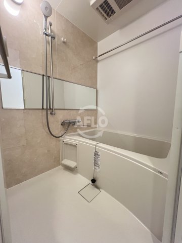 バス・シャワールーム　スプランディッドVII　風呂