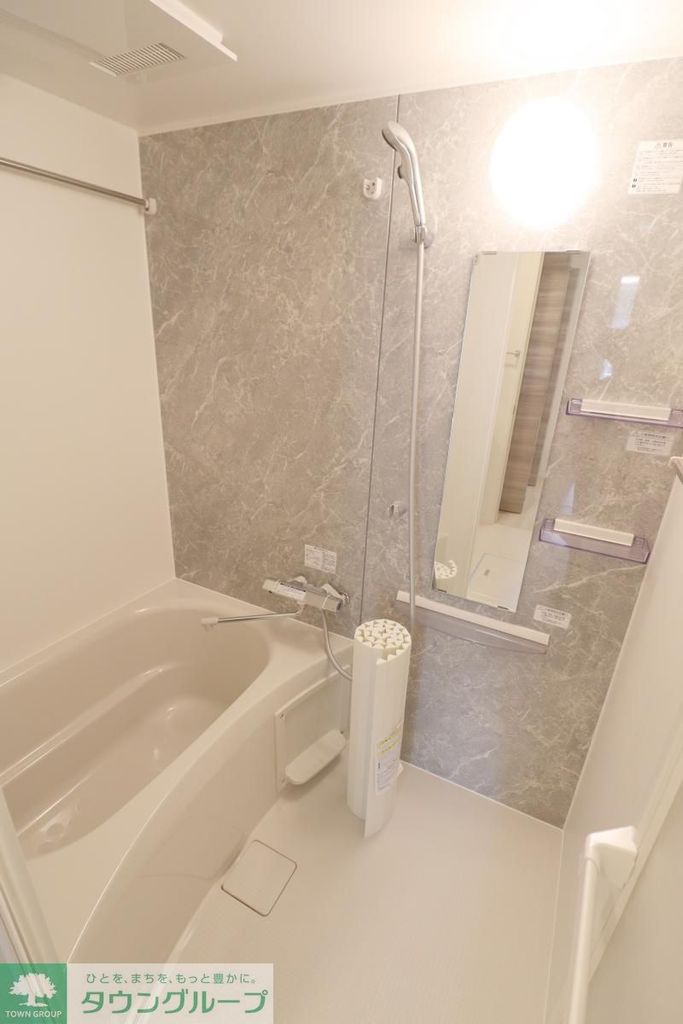 バス・シャワールーム　洗面