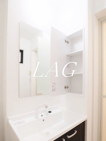 洗面設備　洗面台です。