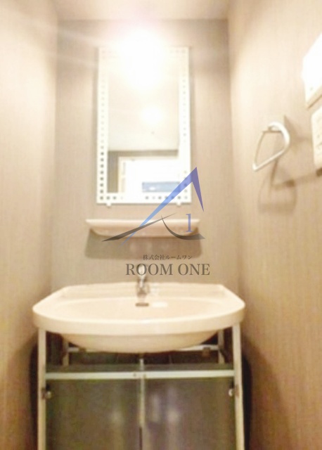 洗面設備　洗面台です。