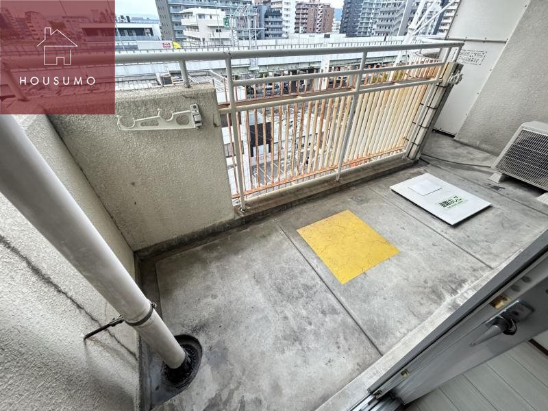 バルコニー　同施工会社・同型モデルの室内です。（参考写真・イメージ写真）