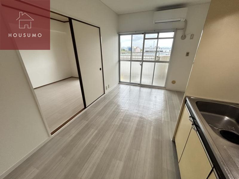 居室・リビング　同施工会社・同型モデルの室内です。（参考写真・イメージ写真）