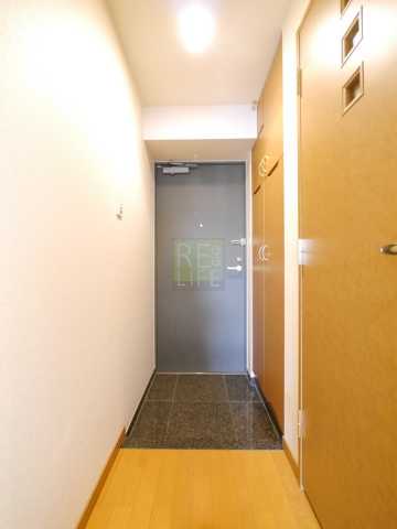 玄関　ルーブル新宿水道（参考画像）