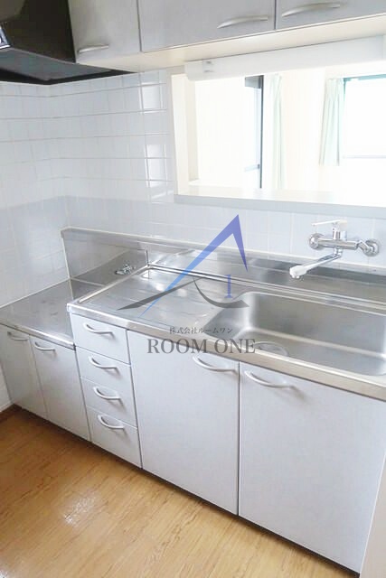 キッチン　キッチンです。