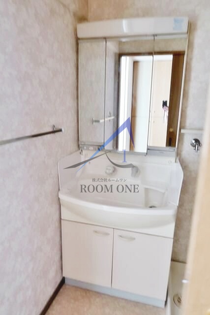 洗面設備　洗面台です。