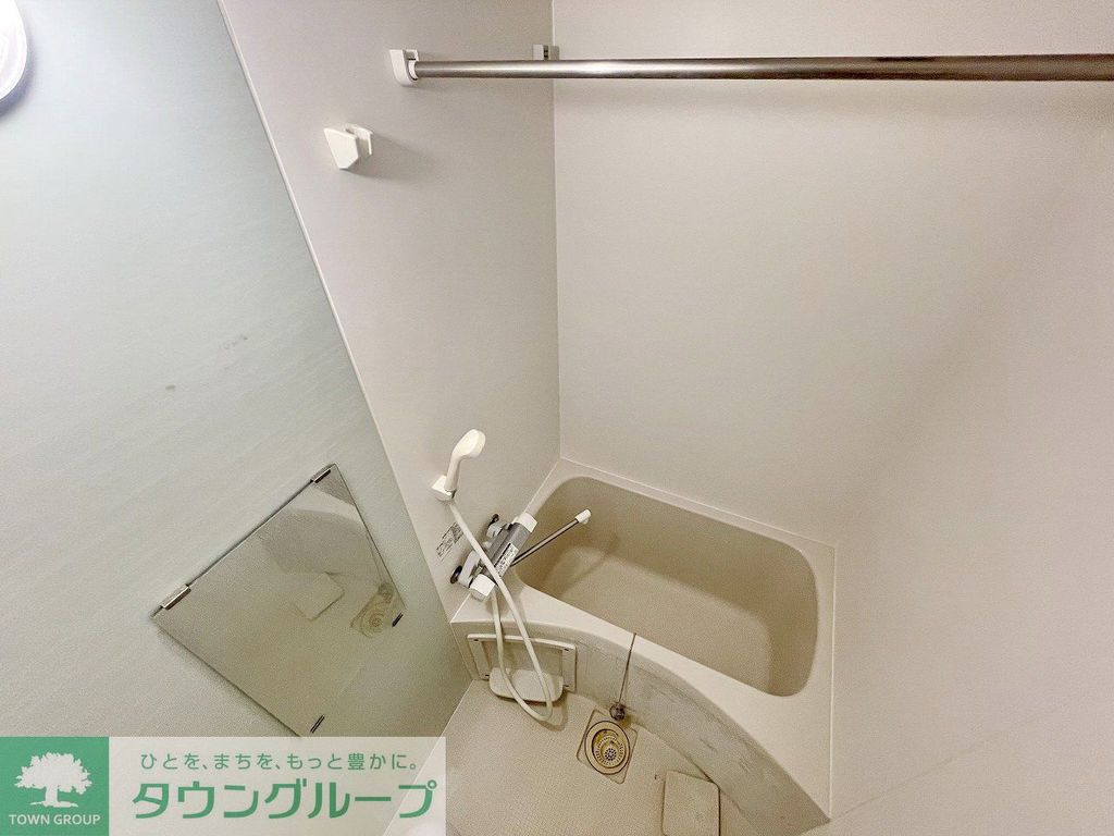 バス・シャワールーム　同タイプ写真の為、現況優先致します。