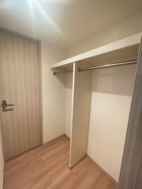 収納　※別部屋の参考写真です。