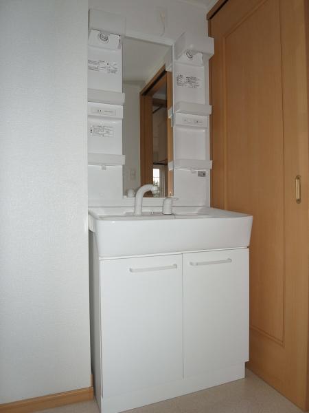 洗面設備　洗面所