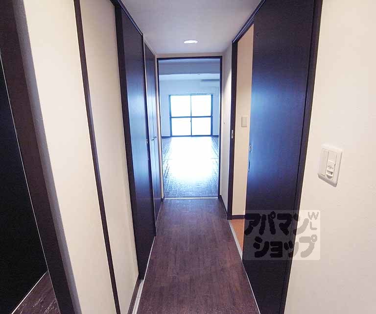 その他部屋・スペース　フラットな廊下！