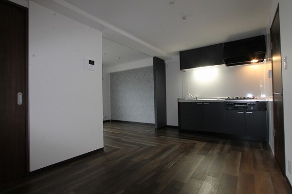 居室・リビング　※現況を優先します。